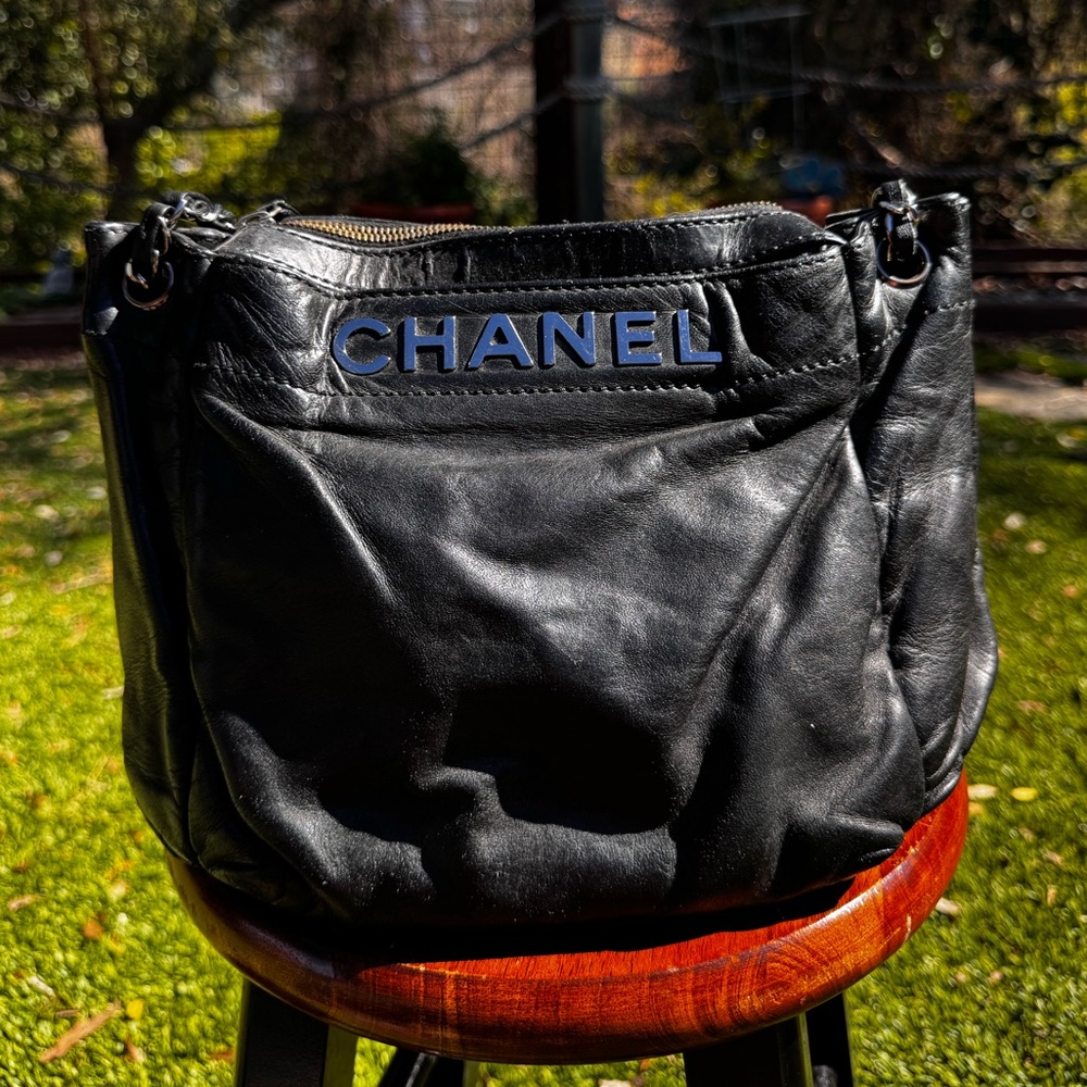 Chanel shoulder bag